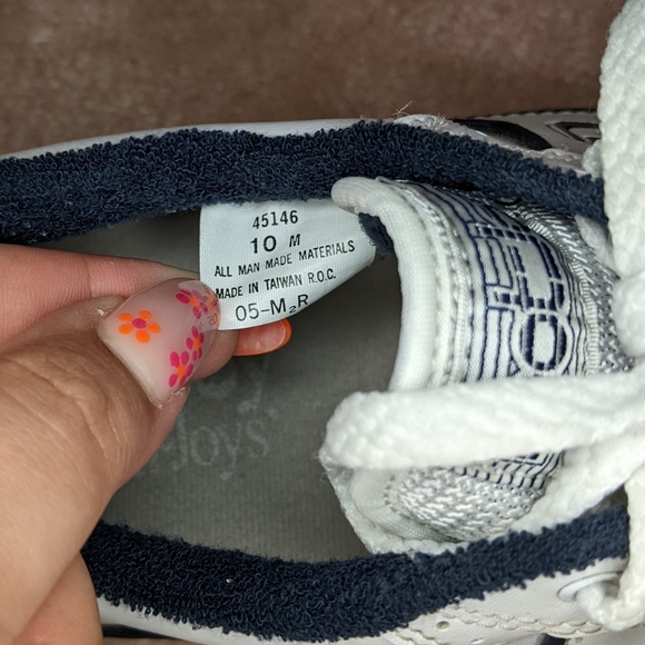 Vintage Footjoy Golf Shoes - Picture 7 of 7